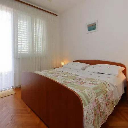 Apartments Dragica Guest house 2*