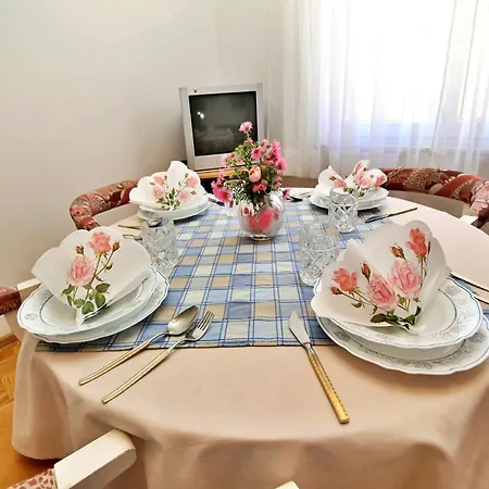 Apartments Dragica
