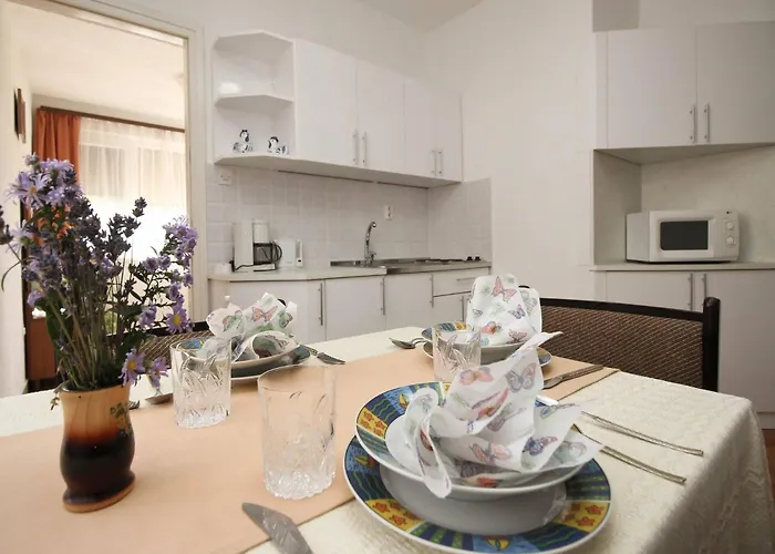 Apartments Dragica
