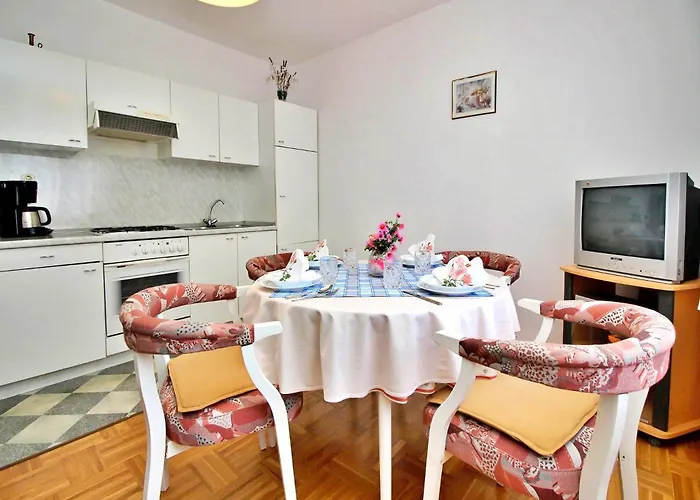 Apartments Dragica