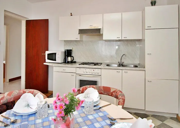 Apartments Dragica Šilo